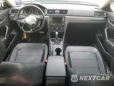 Zdjęcie 8 z 14 samochodu: 2018 VOLKSWAGEN PASSAT S VIN:1VWAA7A34JC020056 - miniatura