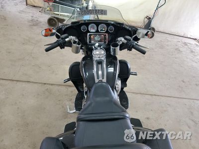 Zdjęcie 6 z 9 samochodu: 2016 HARLEY-DAVIDSON FLHTK ULTRA LIMITED VIN:1HD1KEL16GB659259 - miniatura