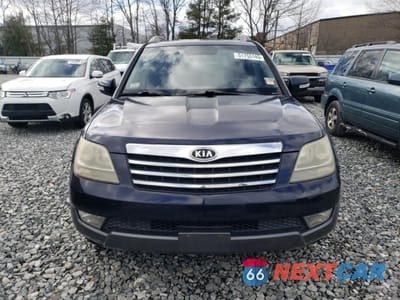 Piąte zdjęcie samochodu w środku: 2009 KIA BORREGO LX VIN:KNDJH741195024414 - miniatura