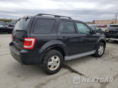Trzecie zdjęcie samochodu z tyłu: 2011 FORD ESCAPE XLT VIN:1FMCU0D77BKA78173 - miniatura