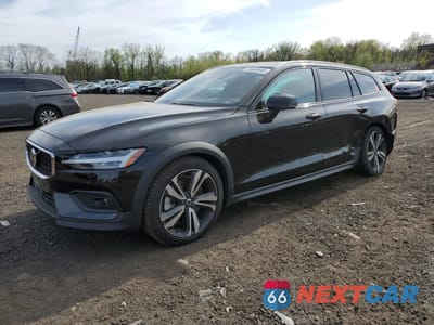 2024 VOLVO V60 CROSS COUNTRY PLUS YV4L12WY5R2137629 - główne zdjęcie licytacji z USA - miniatura