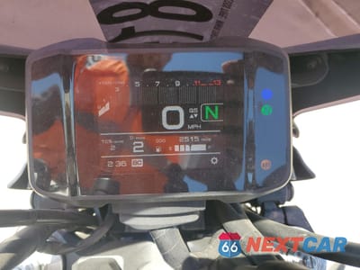 Zdjęcie 7 z 9 samochodu: 2021 YAMAHA MT09 VIN:JYARN71E0MA000782 - miniatura