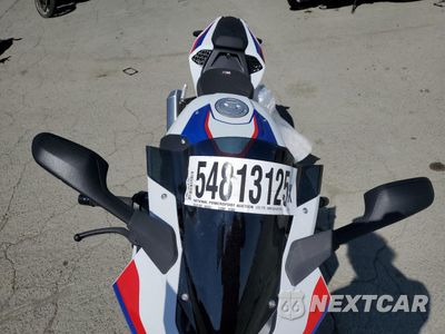 Piąte zdjęcie samochodu w środku: 2021 BMW S 1000 RR VIN:WB10E2305M6E51808 - miniatura