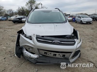 Piąte zdjęcie samochodu w środku: 2015 FORD ESCAPE SE VIN:1FMCU9GX6FUB82843 - miniatura
