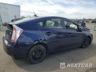 Trzecie zdjęcie samochodu z tyłu: 2013 TOYOTA PRIUS VIN:JTDKN3DUXD0354462 - miniatura
