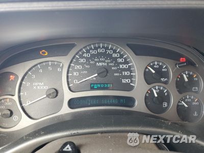 Zdjęcie 9 z 13 samochodu: 2004 GMC YUKON DENALI VIN:1GKEK63U04J137090 - miniatura