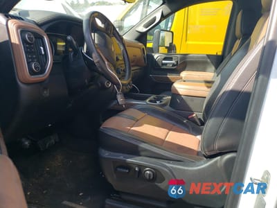 Zdjęcie 7 z 14 samochodu: 2021 CHEVROLET SILVERADO K3500 HIGH COUNTRY VIN:1GC4YVEY2MF214299 - miniatura