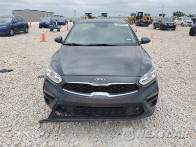 Piąte zdjęcie samochodu w środku: 2019 KIA FORTE GT LINE VIN:3KPF34AD3KE072847 - miniatura
