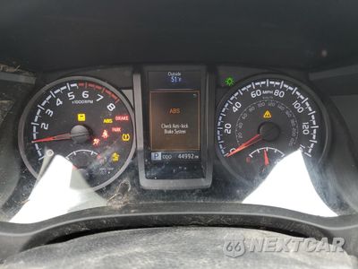 Zdjęcie 9 z 13 samochodu: 2021 TOYOTA TACOMA ACCESS CAB VIN:3TYRX5GN5MT016543 - miniatura