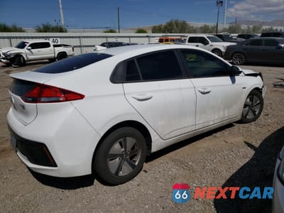 Trzecie zdjęcie samochodu z tyłu: 2019 HYUNDAI IONIQ BLUE VIN:KMHC65LC1KU140161 - miniatura