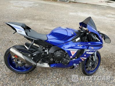 2020 YAMAHA YZFR1 JYARN66E6LA000786 - główne zdjęcie licytacji z USA - miniatura