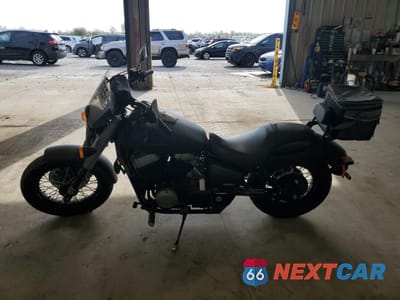 Trzecie zdjęcie samochodu z tyłu: 2013 HONDA VT750 C2B VIN:JH2RC5378DK301203 - miniatura