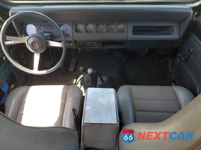 Zdjęcie 8 z 13 samochodu: 1995 JEEP WRANGLER / YJ SE VIN:1J4FY29S2SP258513 - miniatura