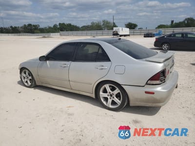 Drugie zdjęcie samochodu z przodu: 2001 LEXUS IS 300 VIN:JTHBD182110030763 - miniatura