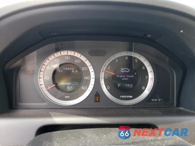 Zdjęcie 9 z 13 samochodu: 2011 VOLVO XC60 T6 VIN:YV4902DZ0B2152795 - miniatura