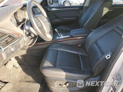 Zdjęcie 7 z 12 samochodu: 2013 BMW X5 XDRIVE35D VIN:5UXZW0C59D0B96105 - miniatura