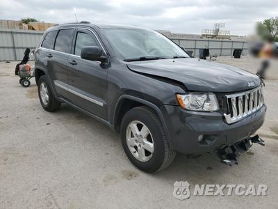 Czwarte zdjęcie samochodu z boku: 2011 JEEP GRAND CHEROKEE LAREDO VIN:1J4RR4GG0BC517902 - miniatura