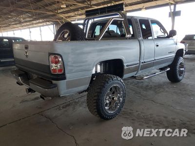 Trzecie zdjęcie samochodu z tyłu: 1998 DODGE RAM 1500 VIN:3B7HF13Z2WG194181 - miniatura