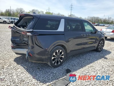 Trzecie zdjęcie samochodu z tyłu: 2022 KIA CARNIVAL EX VIN:KNDNC5H38N6096327 - miniatura