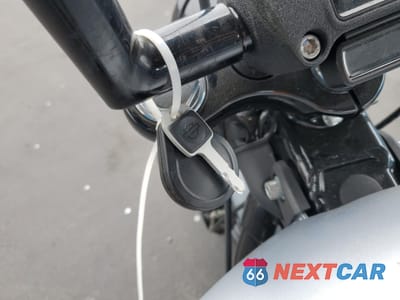 Zdjęcie 8 z 10 samochodu: 2020 HARLEY-DAVIDSON FXBB VIN:1HD1YJJ21LB021434 - miniatura