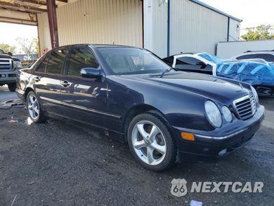 Czwarte zdjęcie samochodu z boku: 2002 MERCEDES-BENZ E 320 VIN:WDBJF65J42B487197 - miniatura