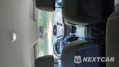 Zdjęcie 9 z 11 samochodu: 2017 FORD ESCAPE SE VIN:1FMCU0GD6HUD48718 - miniatura
