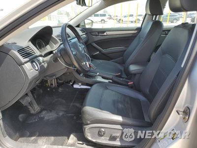 Zdjęcie 7 z 14 samochodu: 2015 VOLKSWAGEN PASSAT SE VIN:1VWBV7A35FC063627 - miniatura