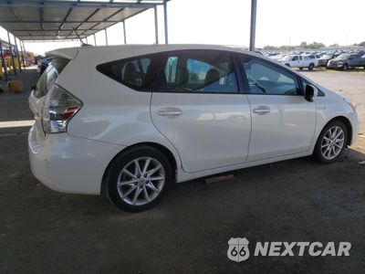 Trzecie zdjęcie samochodu z tyłu: 2013 TOYOTA PRIUS V VIN:JTDZN3EU9D3264473 - miniatura