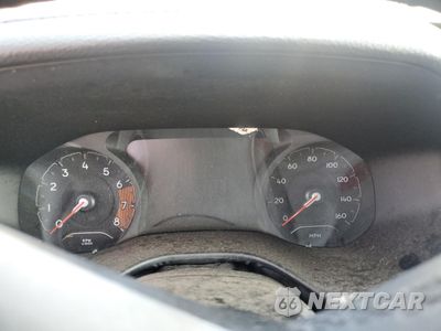 Zdjęcie 9 z 15 samochodu: 2024 JEEP COMPASS LATITUDE VIN:3C4NJDBN3RT584140 - miniatura