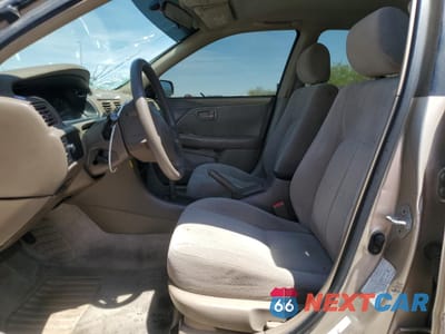 Zdjęcie 7 z 12 samochodu: 2000 TOYOTA CAMRY CE VIN:JT2BG22K7Y0476345 - miniatura