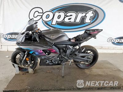 Trzecie zdjęcie samochodu z tyłu: 2024 YAMAHA YZFR7 VIN:JYARM38E5RA010958 - miniatura
