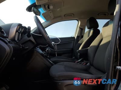 Zdjęcie 7 z 13 samochodu: 2012 CHEVROLET ORLANDO LT VIN:KL77P2EMXCK531553 - miniatura