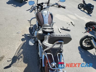 Zdjęcie 6 z 9 samochodu: 2006 YAMAHA XV1900 CT VIN:JYAVP22E26A003695 - miniatura