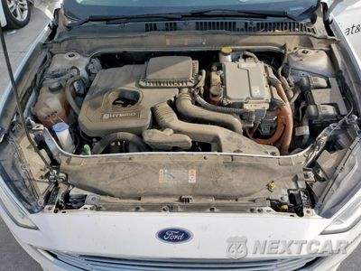 Zdjęcie 11 z 12 samochodu: 2018 FORD FUSION SE HYBRID VIN:3FA6P0LU3JR171823 - miniatura