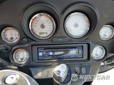 Zdjęcie 7 z 9 samochodu: 2012 HARLEY-DAVIDSON FLHX STREET GLIDE VIN:1HD1KBM19CB602528 - miniatura