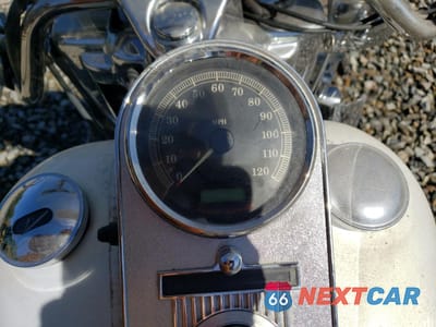 Zdjęcie 7 z 9 samochodu: 2007 HARLEY-DAVIDSON FLHRCI VIN:1HD1FR4157Y601151 - miniatura