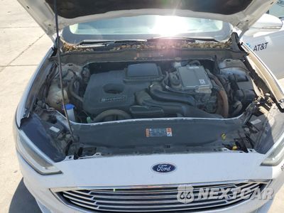 Zdjęcie 11 z 13 samochodu: 2017 FORD FUSION SE HYBRID VIN:3FA6P0LU0HR408892 - miniatura