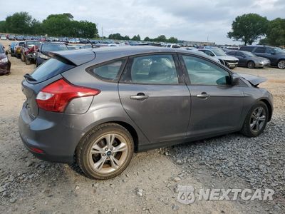Trzecie zdjęcie samochodu z tyłu: 2012 FORD FOCUS SE VIN:1FAHP3K2XCL390158 - miniatura