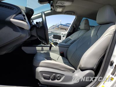 Zdjęcie 7 z 14 samochodu: 2019 TOYOTA CAMRY L VIN:4T1B11HK8KU854887 - miniatura