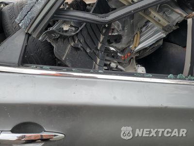 Zdjęcie 10 z 12 samochodu: 2013 NISSAN SENTRA S VIN:3N1AB7AP2DL681857 - miniatura