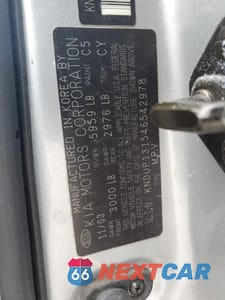 Zdjęcie 13 z 13 samochodu: 2004 KIA SEDONA EX VIN:KNDUP131546542978 - miniatura