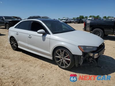 Czwarte zdjęcie samochodu z boku: 2016 AUDI S3 PREMIUM PLUS VIN:WAUB1GFF3G1031240 - miniatura