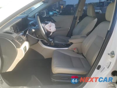Zdjęcie 7 z 13 samochodu: 2017 HONDA ACCORD TOURING VIN:1HGCR3F90HA035543 - miniatura
