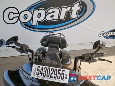Piąte zdjęcie samochodu w środku: 2019 HARLEY-DAVIDSON FLHXS VIN:1HD1KRP13KB615441 - miniatura