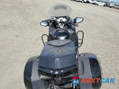 Zdjęcie 6 z 9 samochodu: 2012 KAWASAKI ZG1400 C VIN:JKBZGNC14CA013634 - miniatura