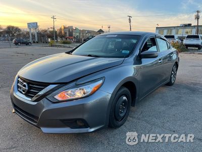 Drugie zdjęcie samochodu z przodu: 2017 NISSAN ALTIMA 2.5 VIN:1N4AL3AP0HC220568 - miniatura