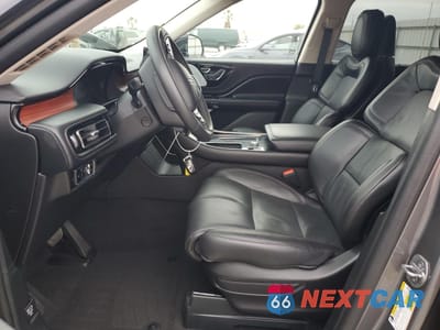 Zdjęcie 7 z 15 samochodu: 2024 LINCOLN AVIATOR RESERVE VIN:5LM5J7XC8RGL04878 - miniatura