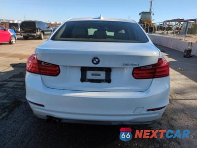 Zdjęcie 6 z 13 samochodu: 2012 BMW 328 I VIN:WBA3A5G5XCNP17664 - miniatura