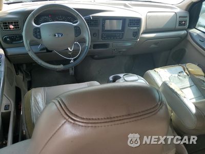 Zdjęcie 8 z 13 samochodu: 2003 FORD EXCURSION LIMITED VIN:1FMNU42L63EC23879 - miniatura