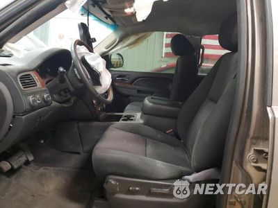 Zdjęcie 7 z 14 samochodu: 2012 CHEVROLET TAHOE K1500 LS VIN:1GNSKAE0XCR154935 - miniatura